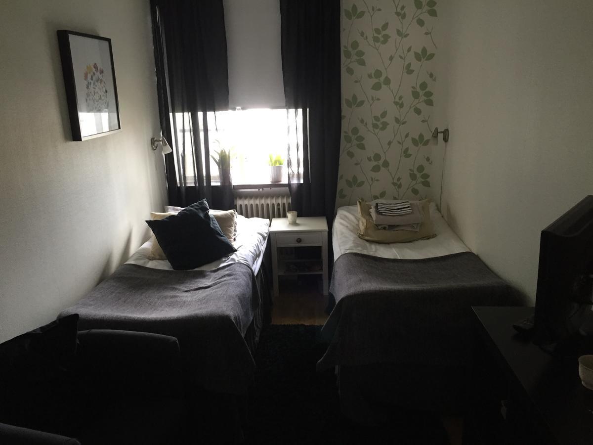 Hoejdens Lagprishotell Mönsterås エクステリア 写真