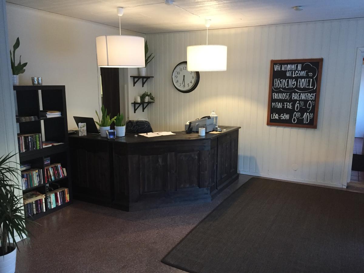 Hoejdens Lagprishotell Mönsterås エクステリア 写真