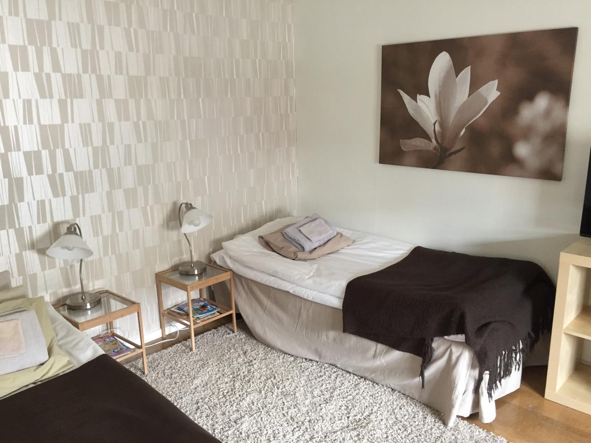 Hoejdens Lagprishotell Mönsterås エクステリア 写真